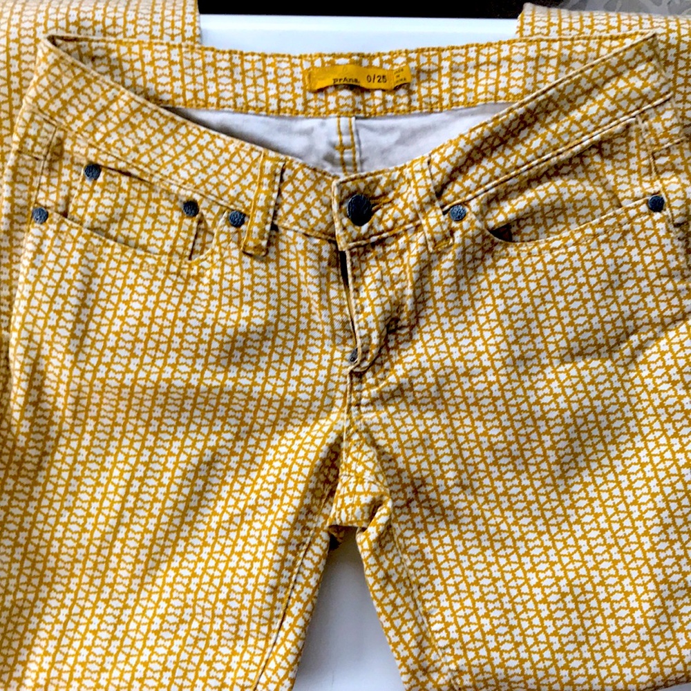 Prana size 0 cute low rise